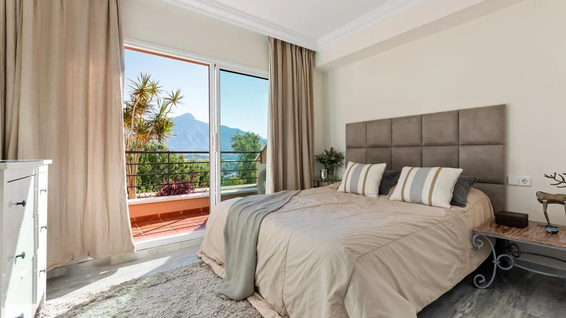 Nueva Andalucia Magna Marbella Golf Apartamento 0*,